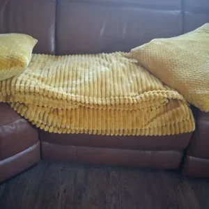 Cushions and cushion covers - Image 3