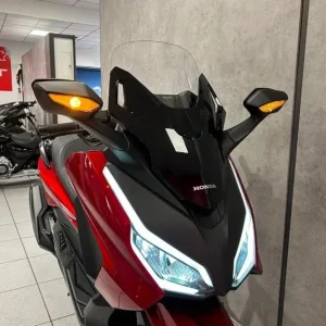 73/2023 Honda Forza 350 NSS350 - 1041 miles - Image 4