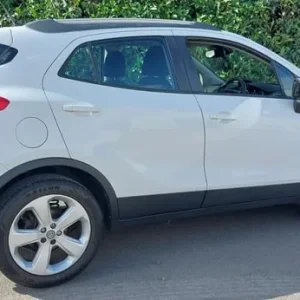 2014 Vauxhall Mokka 1.7 CDTi Tech Line 5-door Hatchback - Image 4