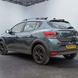 2024 Dacia Sandero Stepway 1.0 TCe EXTREME Hatchback - Image 2
