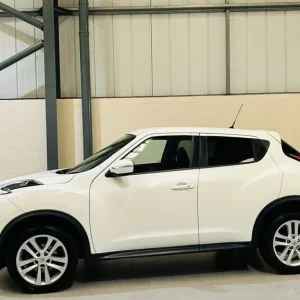 2017 Nissan Juke 1.2 Dig-T Manual SUV - Image 7