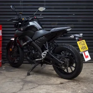 Yamaha MT125 in satin black - Image 5