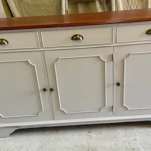 Sideboard