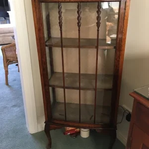 Small wooden display cabinet - Image 2