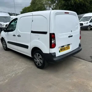 PEUGEOT PARTNER 1.6 BlueHDi 855 Professional White Manual Diesel 2018 - Image 3