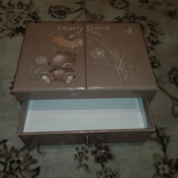 Stationery box