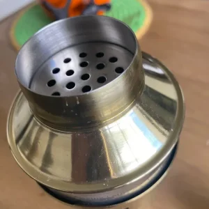 Gold cocktail shaker with recipe cards - Image 3