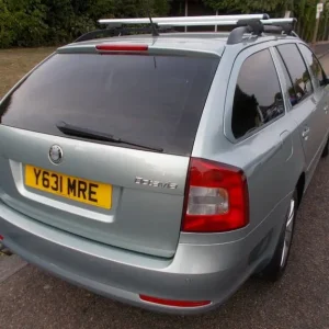 2009 Skoda Octavia 1.9 TDI Elegance Euro 4 5dr Estate Diesel Manual - Image 4