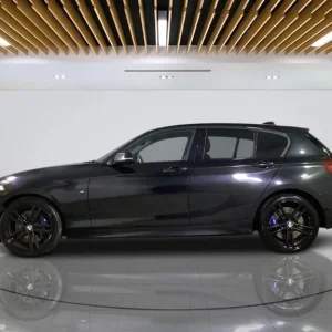 2018 BMW 1 Series 118d M Sport Shadow Edition Hatchback - Image 5