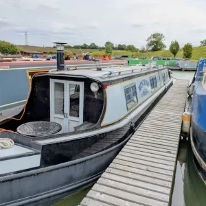 47ft Cruiser Stern Narrowboat - Image 2