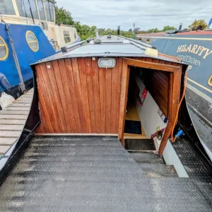 47ft Cruiser Stern Narrowboat - Image 5
