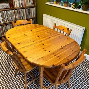Pine table and 4 chairs - Image 2