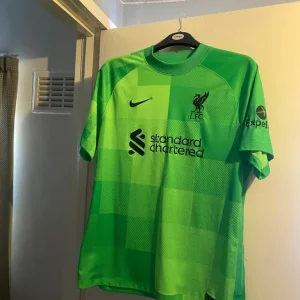 Liverpool goalkeeper shirt