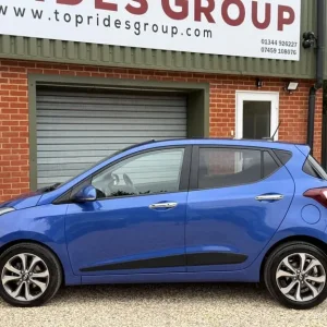 2018 Hyundai i10 1.2 Premium SE Euro 6 5-door hatchback petrol manual - Image 2
