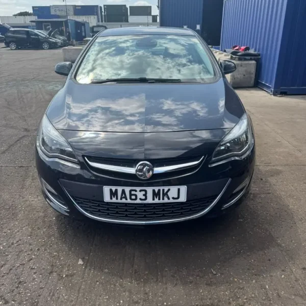 Vauxhall Astra J Black Car Parts and Spares