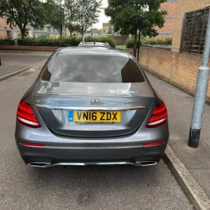 Mercedes E220 D AMG Line 2016 - Image 6