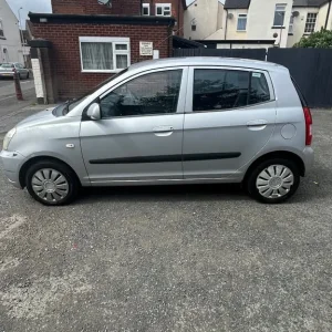 Kia Picanto 2004 hatchback manual 5 doors - Image 3