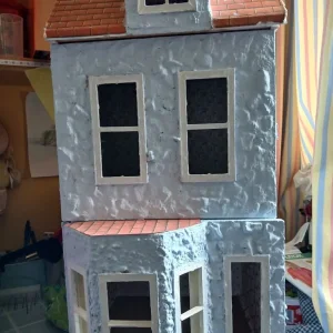 1:12 Scale Dolls House Built from Concept Kit