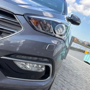 2017 Hyundai Santa Fe 2.2 CRDi Wiggins Edition Blue Drive 7-seater Estate - Image 6