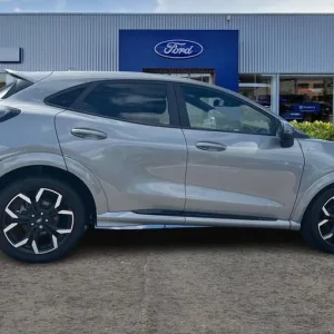 2020 Ford Puma 1.0 EcoBoost Hybrid ST-Line X Manual Hatchback - Image 3