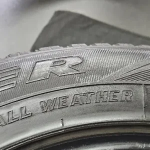 235 65 R 17 104V Goodyear Wrangler HP All Weather Tyres - Image 7