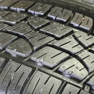 195/65R15 Dunlop SP9 Radial Tyres - Image 4