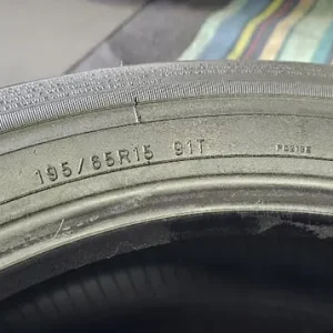 195/65R15 Dunlop SP9 Radial Tyres - Image 7