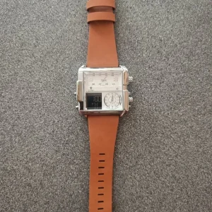 Poedager Watch