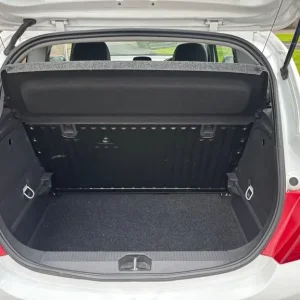 Vauxhall Corsa 1.2L 2014 3-door hatchback - Image 7