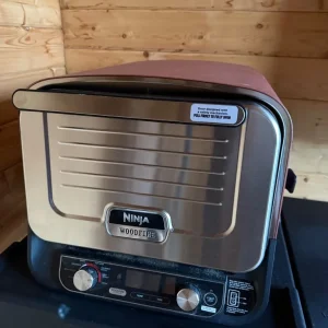 Ninja Woodfire Outdoor Oven & Pizza Oven (plus stand)