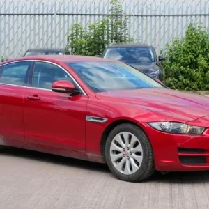 2016 Jaguar XE 2.0d Prestige 4dr Saloon Diesel Manual - Image 2