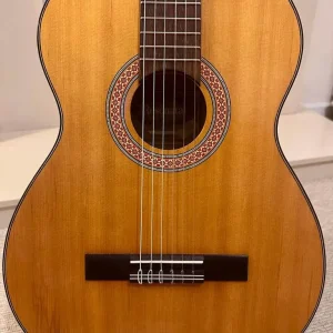 1960s-70s vintage classical nylon guitar – Resonata 730 from East Germany
