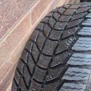 Winter Tyres x4, 215/55/18 Almost Full Tread - Image 2