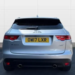 2017 Jaguar F-Pace 3.0d V6 Diesel Estate - Image 6