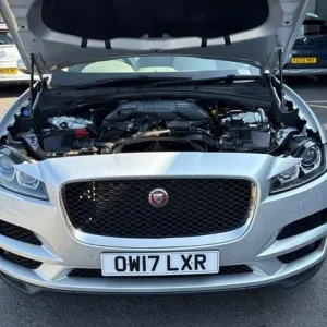 2017 Jaguar F-Pace 3.0d V6 Diesel Estate - Image 8