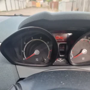 Ford Fiesta Hatchback 2010 Manual 1.25L 3-door - Image 5