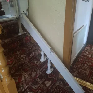 Acorn 180 curved stairlift - Image 2