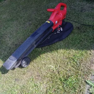GRIZZLY 2600W GARDEN VAC LEAF BLOWER - Image 2