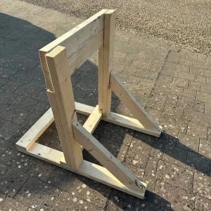 Outboard motor stand - Image 3