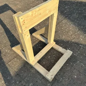 Outboard motor stand