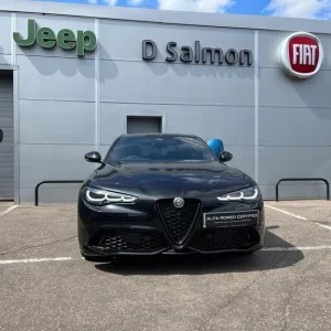 2024 Alfa Romeo Giulia 2.0T Veloce Auto Euro 6 4dr Saloon - Image 4