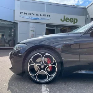 2024 Alfa Romeo Giulia 2.0T Veloce Auto Euro 6 4dr Saloon - Image 7