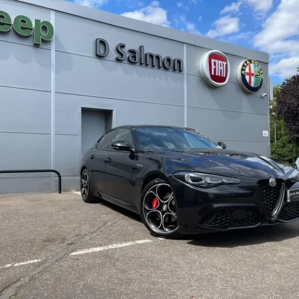 2024 Alfa Romeo Giulia 2.0T Veloce Auto Euro 6 4dr Saloon