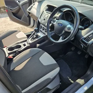 2013 Ford Focus Zetec 1L Petrol - Image 8