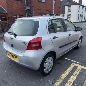 2006 Toyota Yaris hatchback manual 5-door - Image 4