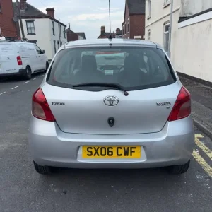 2006 Toyota Yaris hatchback manual 5-door - Image 6