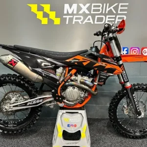 2022 KTM SXF 350 with Akrapovic, new graphics, 65hrs run - Image 3