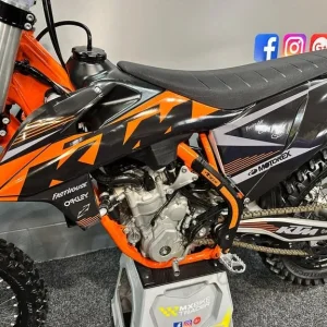 2022 KTM SXF 350 with Akrapovic, new graphics, 65hrs run - Image 8