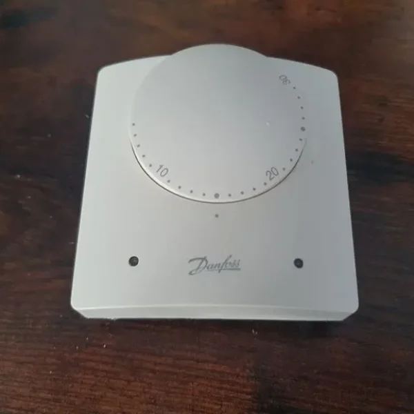 Thermostat Danfoss RET230L for boiler and central heating