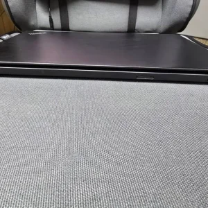 Lenovo ThinkPad X390 with 8GB RAM and 256GB SSD - Image 3